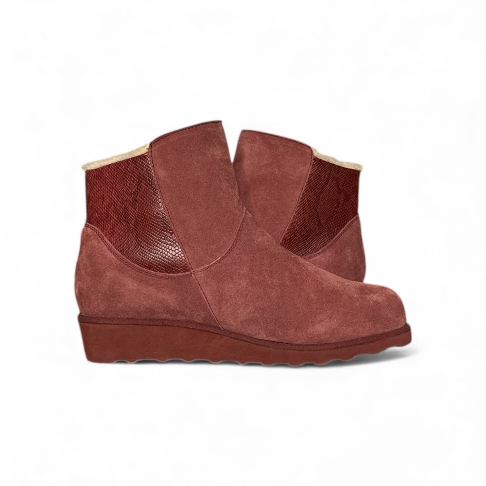 NWT BEARPAW MEGAN BEET SUEDE SHEEPSKIN WEDGE ANKLE BOOTS WATER REPELLENT SIZE 12 - Picture 8 of 15